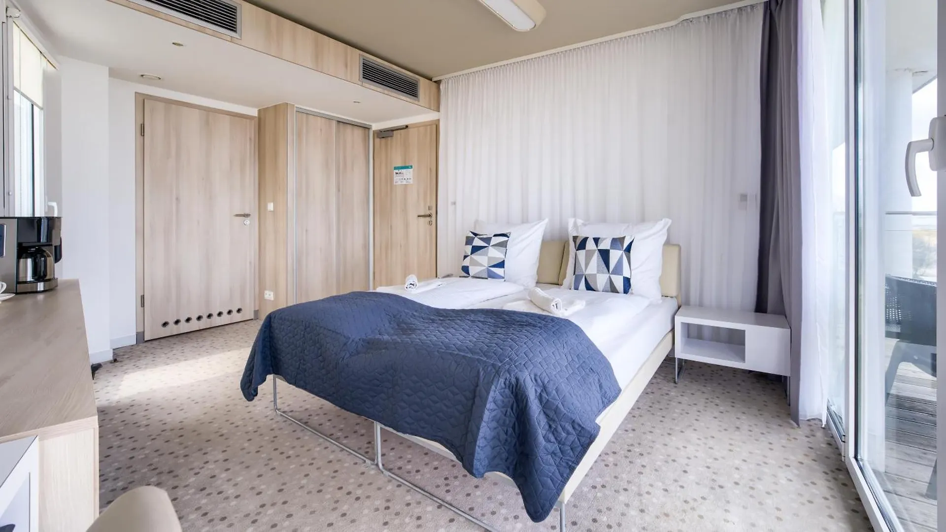 Apartamenty Sun & Snow Marine Kolobrzeg 0*,